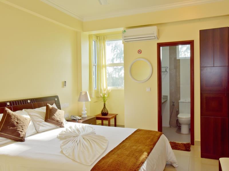 Crystal Beach Inn Male Zewnętrze zdjęcie